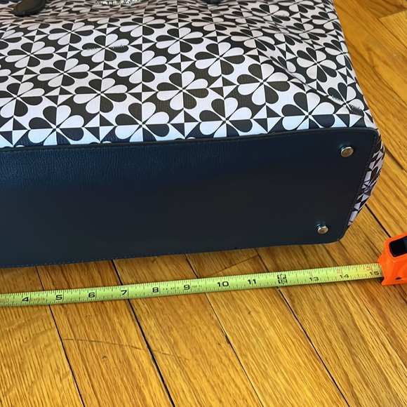 Kate Spade lavender and blue design Tote 💕 - Picture 7 of 14